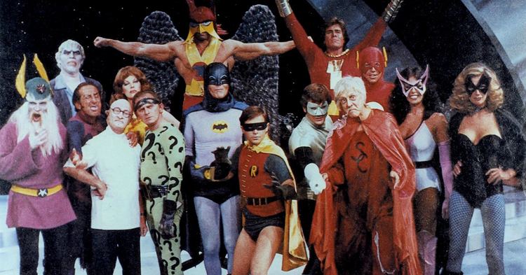 legends-of-the-superheroes-1382543d-6d36-4c10-9bed-080fe06e236-resize-750.jpeg